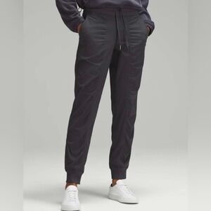 Lululemon dance studio MR joggers size 8 full length